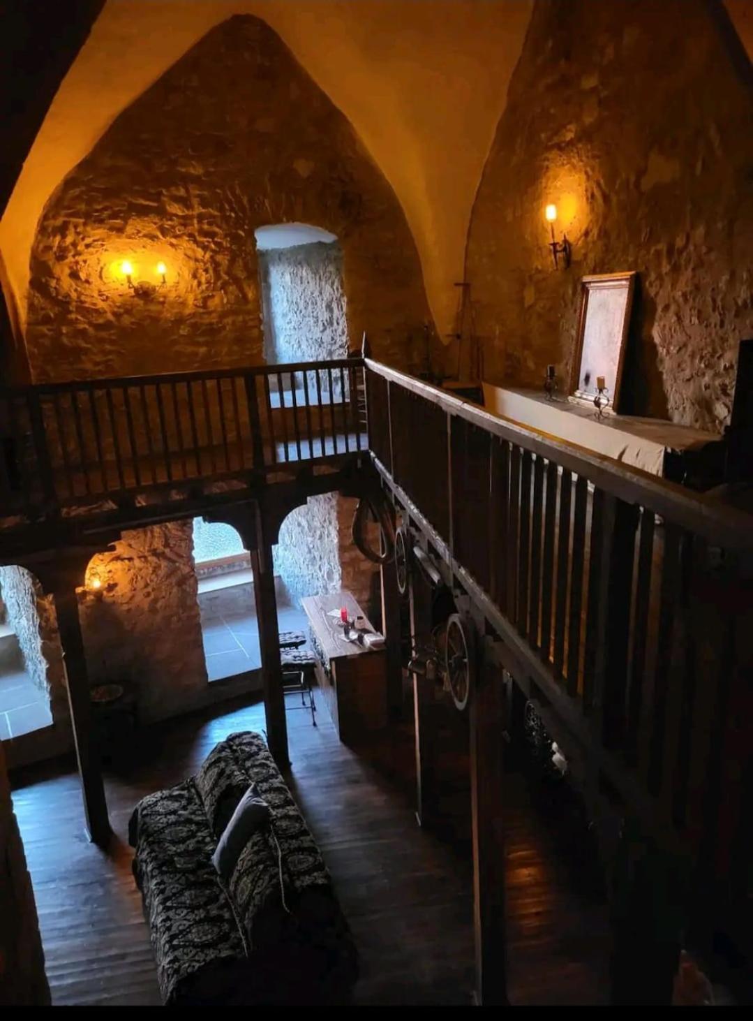 Burg Hermannstein - Rittersaal Wetzlar Exteriör bild